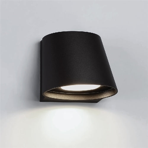WAC Lighting WS-W65607-BZ 16.5W 6" Tall LED Outdoor Wall Sconce, 3000K Color Temperature, 90 CRI, 120-277V, 1165 Lumens, 850 Lumens, Bronze